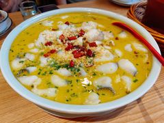 酸菜鱼-董厨煨汤馆(车站路店)