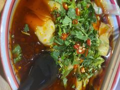 -八二小区抄手(龙湖上城天街店)