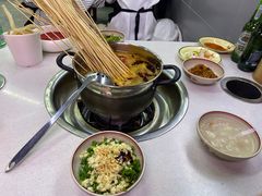 -俭让佬妈现卤串串(温江总店)