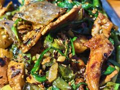 -巴五中胖娃烧烤