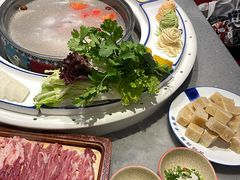 -羊来顺冰煮鲜羊 铁锅烀羊肉(中央大街店)