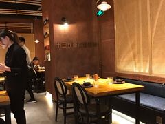 大堂-十三式重庆江湖菜(金茂览秀城店)