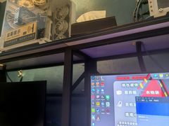 -粤塔x电竞酒店(深圳龙华大浪后浪新天地店)