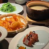 难怪那么多人排队都要执着