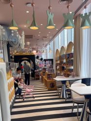-奈尔宝家庭中心·亲子餐厅(前滩店)