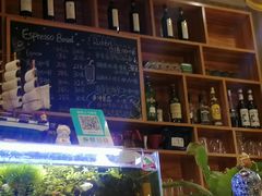 -Rabbit Cafe私房西餐甜点咖啡(栖霞路店)