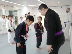 -EFL巴西柔术·综合格斗·泰拳·少儿体能训练(虹桥德必馆)