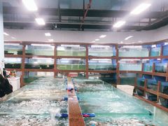 -渔人湾码头海鲜市场负二楼
