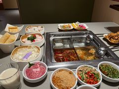 -海底捞火锅(珠影星光城夜宵主题店)