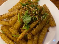 -滇香肴·云南菜蒸汽石锅鱼(云南北路店)