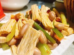 -华盛园卷子王农家菜水库鱼