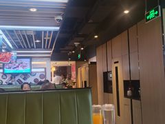-海底捞火锅(威高广场店)