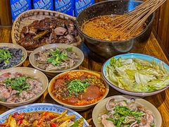 -谢老五跷脚牛肉·非遗传承店