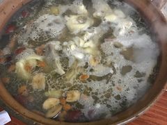 -威邵鸡煲(西华路总店)