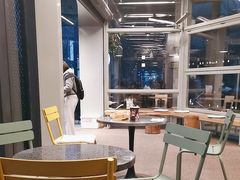 -麦田工坊(月湖店)
