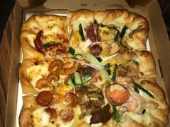 -必胜客(新中纬店)
