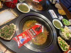 -山河屯铁锅炖(绥望路店)