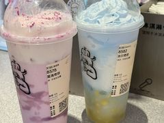 -喜茶(迪士尼小镇·平行宇宙店)
