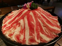 -老牌坊云南鱼豆花火锅(哈西万达店)