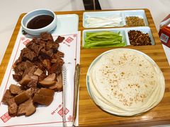 -乔家小院•非遗驴肉•本地小海鲜(滨河路店)
