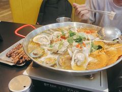 -蚝美人·生蚝海鲜烧烤(茶花园店)