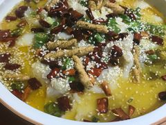 水煮鱼片-周大厨辣椒炒肉(巨龙路店)