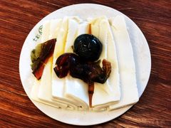 皮蛋豆腐-清真永恒华威肉饼(潘家园店)