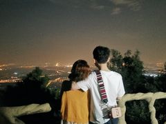 -鬼笑石后山停车场