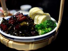 梅干菜红烧肉-老头儿油爆虾·知味杭州(爱琴海购物中心)