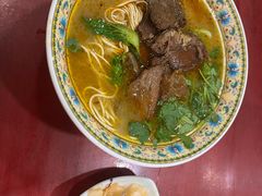 -金杨拉面王小吃面馆·牛三宝面·红烧牛肉粉