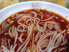 -覃肥叔桂林米粉(粮道街店)