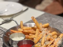 -SHADOWS•Bistro&Eatery(安福路店)