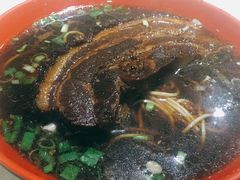 -小龙大肉面馆