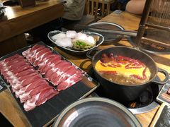 草原羔羊肉-呷哺呷哺 黄金牧场 (新中关购物中心店)