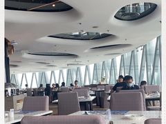 -广州塔璇玑地中海自助旋转餐厅