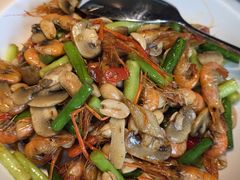姜葱红头虾-佬太公海鸭·海鲜大排档(上海总店)