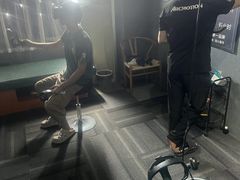 -VR 间客漫·PS电玩·虚拟现实包间游戏电竞(街道口店)
