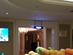 -麓湖国际水疗