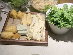 -一叶一世界•素食餐厅(环球中心店)