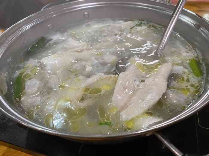 南岗鱼锅-"每年只开三个季度的鱼包店,必须去试一试呀.