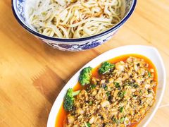 -朱洪元苏式面馆(绿宝广场店)