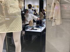 -CHANEL(恒隆广场店)