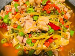 -十三式重庆江湖菜(金茂览秀城店)