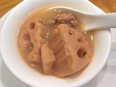 -莲餐厅·湖北菜·潜江小龙虾店(愚园路店)