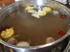 -左庭右院鲜牛肉火锅(金山万达店)