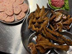 -鹿鸣山草本茶香火锅(园西路店)
