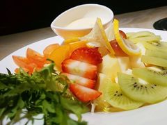 -唯成•韩国炭火烤肉 유성고기