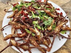 -超越海鲜屋(飞龙物业店)