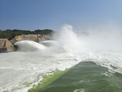 -黄河小浪底水利枢纽风景区