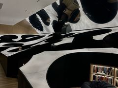 -涨巢·潮玩水疗局